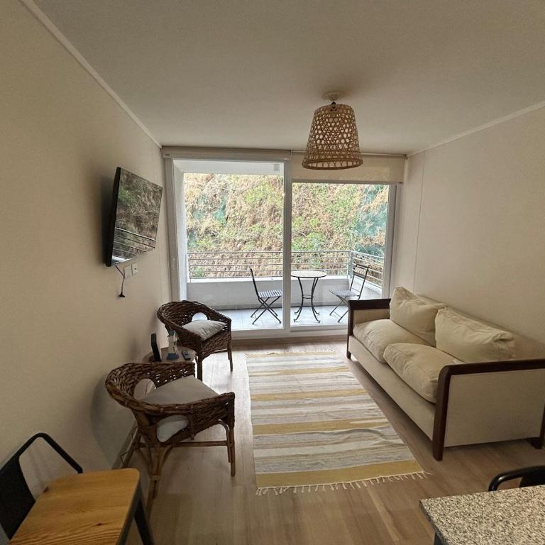 Depa en Viña Cerca de todo con Estacionamiento - One-Bedroom Apartment - 1