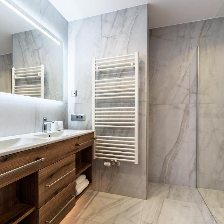 Hotel Vier Jahreszeiten - Familiensuite - 4