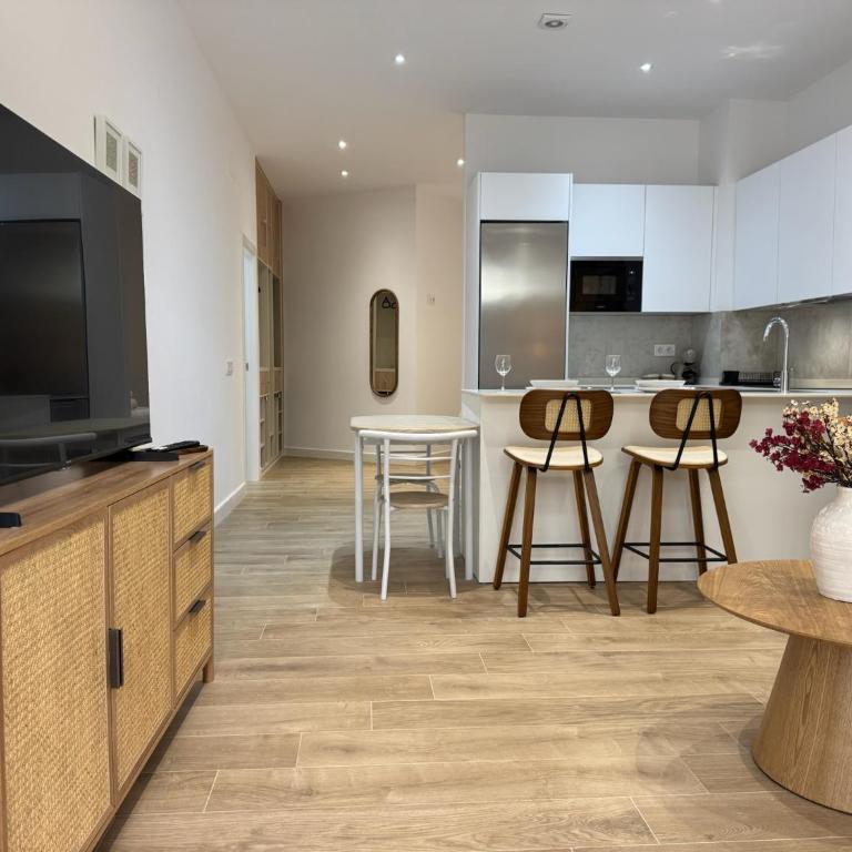 Apartamentos Centro Suites - Estudio Deluxe - 8