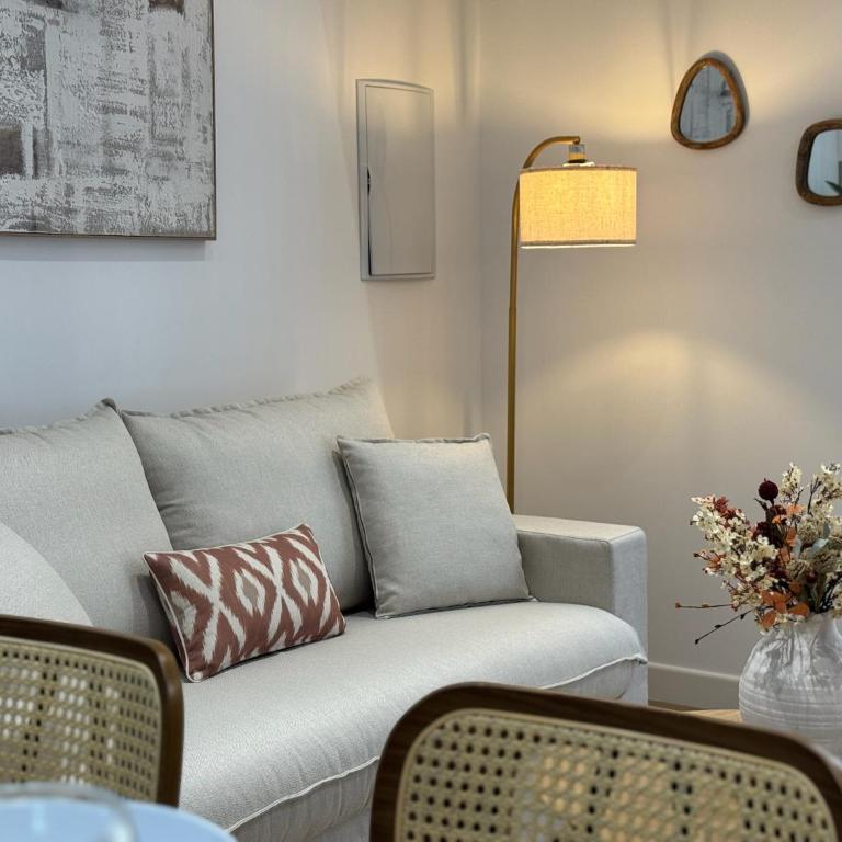 Apartamentos Centro Suites - Estudio Deluxe - 16