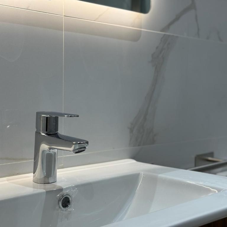 Apartamentos Centro Suites - Estudio Deluxe - 18