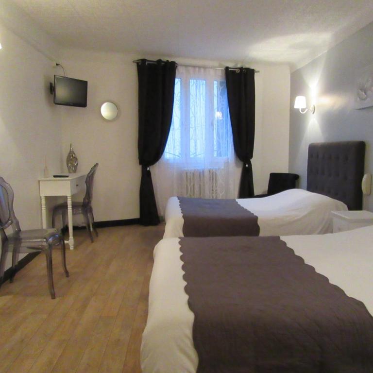 Hotel De La Bastide - Chambre Quadruple Supérieure - 9