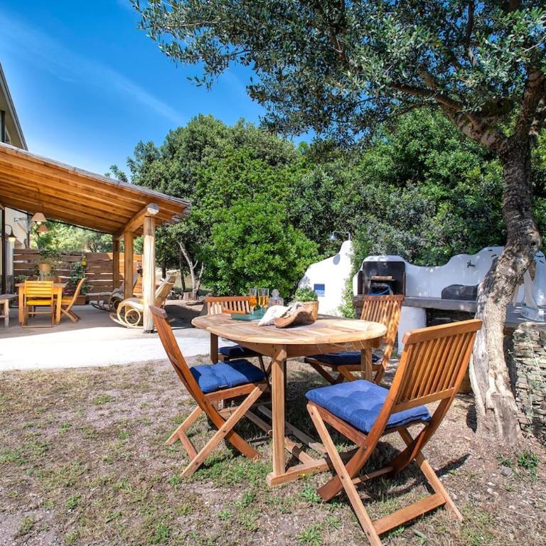 NURAS - Casa Tiria - garden & private pool - Two-Bedroom Apartment with Private Pool - 11