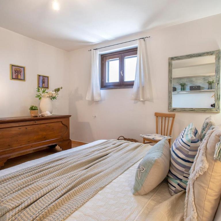 NURAS - Casa Tiria - garden & private pool - Two-Bedroom Apartment with Private Pool - 41