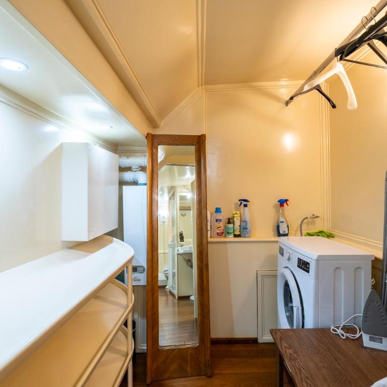 Giraldi 10 - Two-Bedroom Apartment - 29