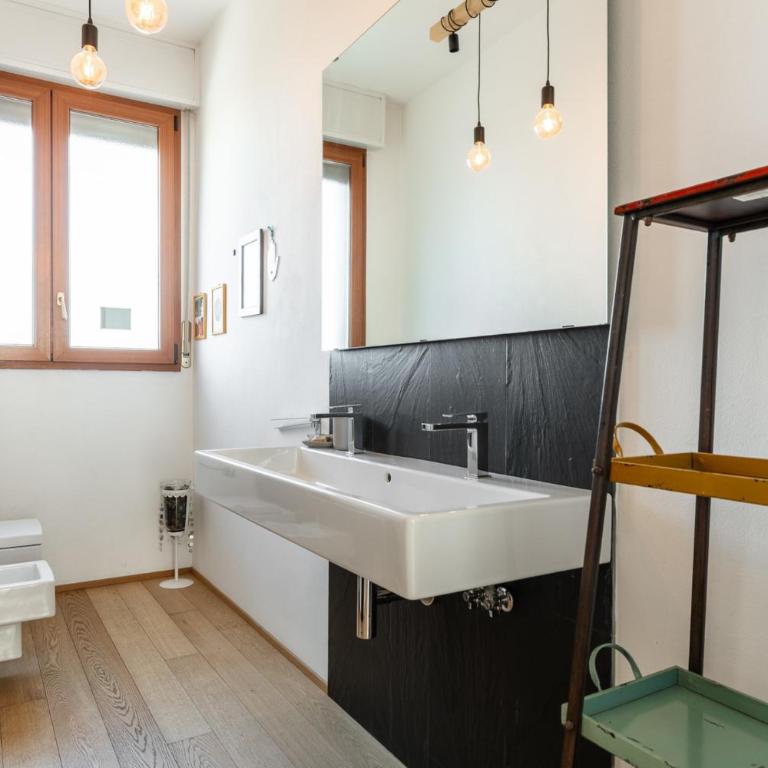 Riva Reno Apartment - Appartamento con 2 Camere da Letto - 18