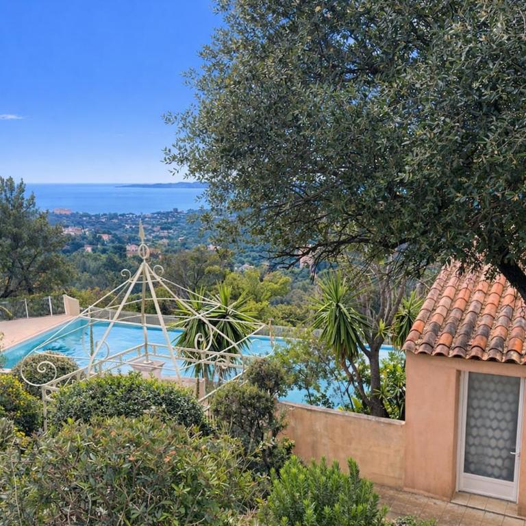 Les Terrasses Azur, Vue mer, Piscine et Tennis - Appartement 2 Chambres - 15