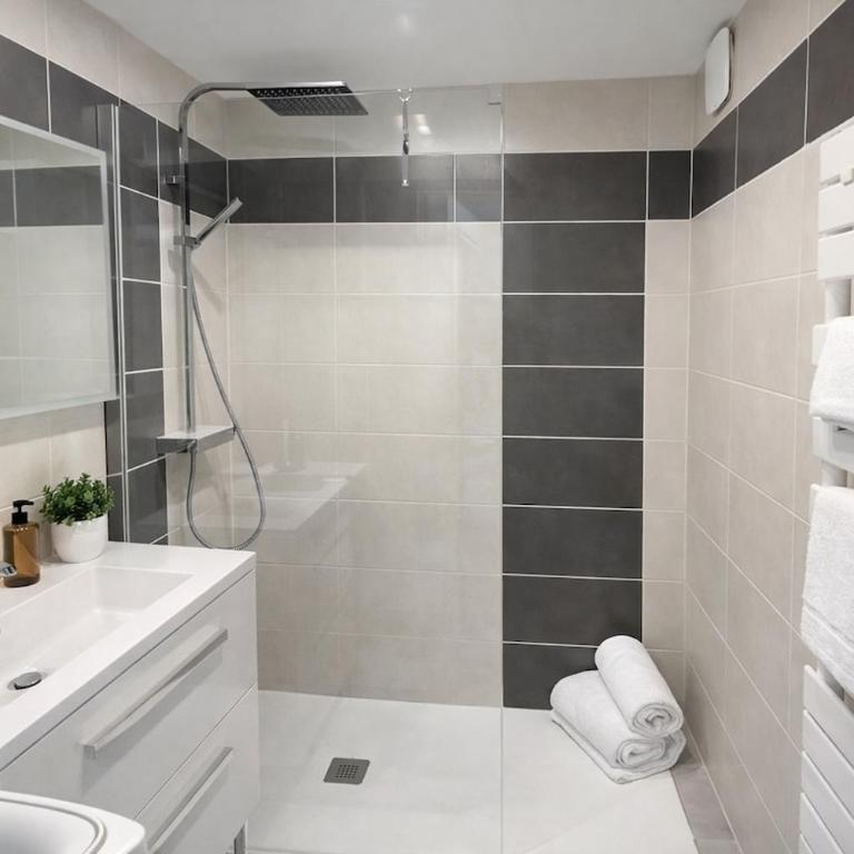 Les Terrasses Azur, Vue mer, Piscine et Tennis - Appartement 2 Chambres - 18