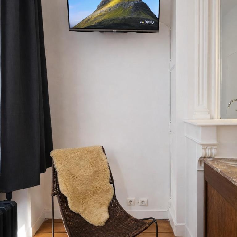 LA MAISON FIVES - Esprit Hôtel Design - Lille - Chambre Double avec Salle de Bains Privative - 4