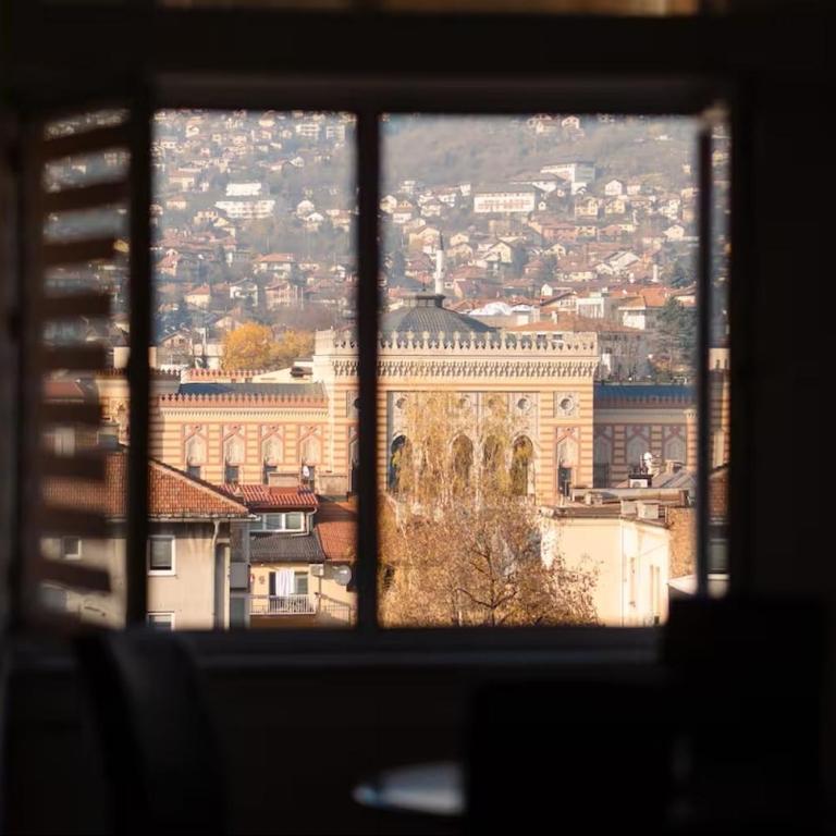 Panorama City Hall Wiew - Sarajevo Cable car apartment - Two-Bedroom Apartment - 1