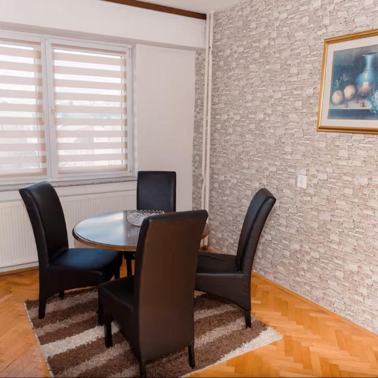 Panorama City Hall Wiew - Sarajevo Cable car apartment - Two-Bedroom Apartment - 22