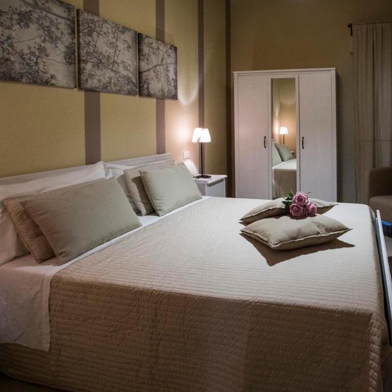 Stampace Apartments - One-Bedroom Apartment - 6