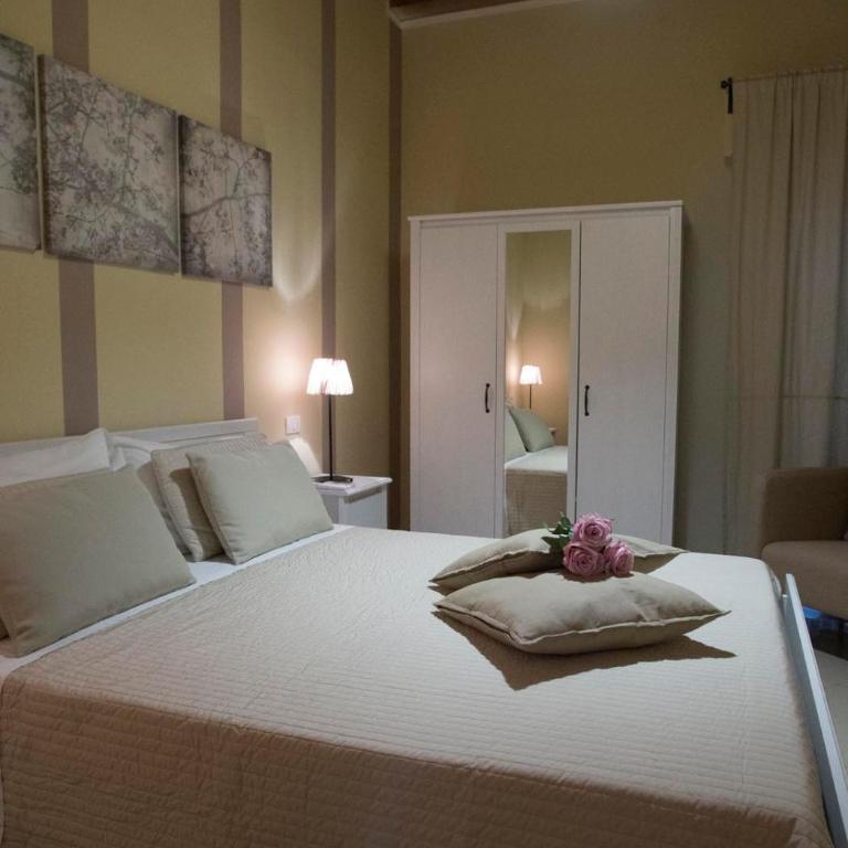 Stampace Apartments - One-Bedroom Apartment - 13