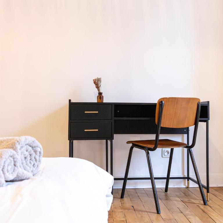 Appartement de charme en hyper centre - Apartment mit 2 Schlafzimmern - 17