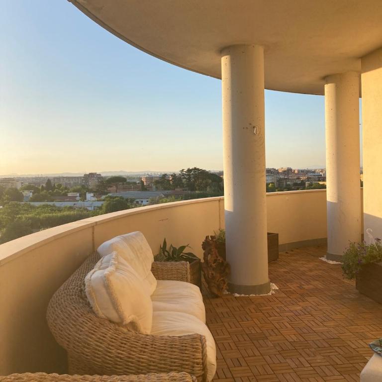 Terrazza su Roma vicino metro B e Stazione Tiburtina - Appartamento con 1 Camera da Letto con Balcone e Vista Città - 8