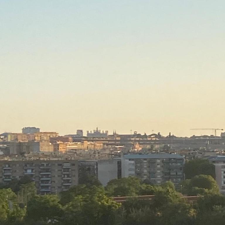Terrazza su Roma vicino metro B e Stazione Tiburtina - Appartamento con 1 Camera da Letto con Balcone e Vista Città - 20