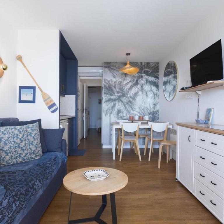 Rêve de Josiane - Sea view, pool, charming, AC - Apartment - 5