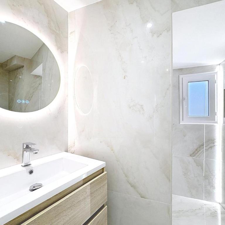 Repère des Artistes - central, 3mn from Beach, 10mn Palais, modern, AC, balcony - Appartement - 10