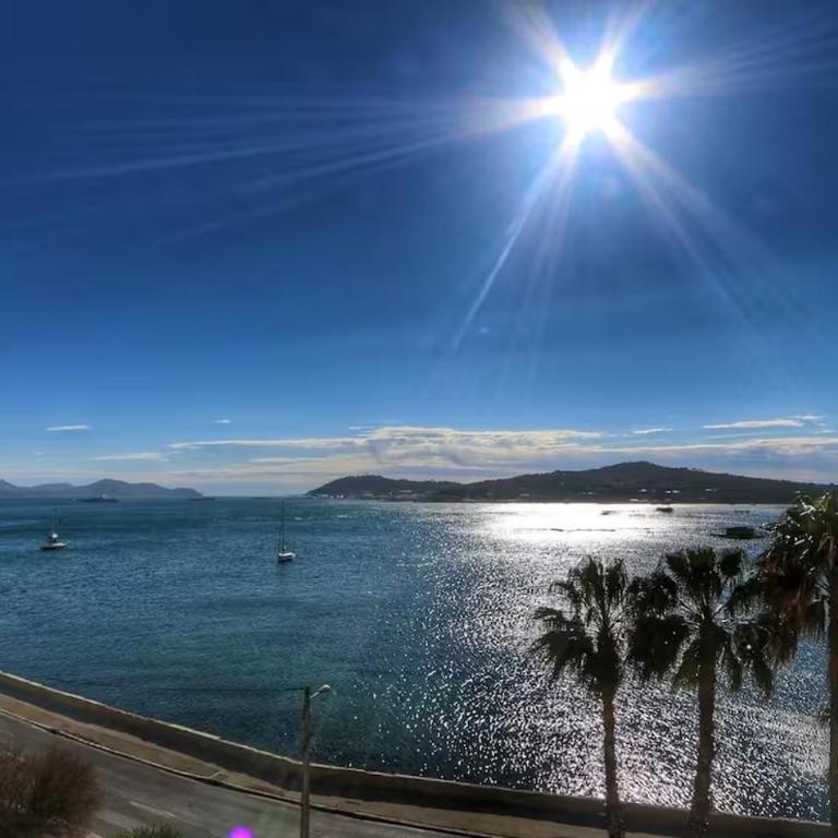 TAMARIS VAR beau T2 Vue Mer Piscine Terrasse wifi Parking - One-Bedroom Apartment with Sea View - 18