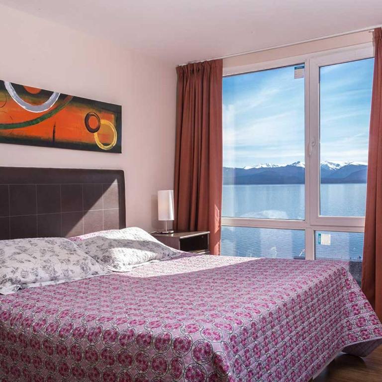 Bariloche centro, varios edificios, San Martin 460, Mitre 670 y Pannozzi 63 - Apartamento de 2 dormitorios con vistas al lago - 14