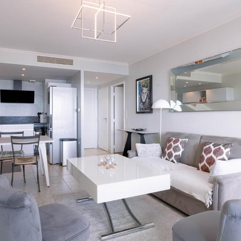 Blue Riviera - Terrace with sea view, pool, modern, spacious, AC - Apartment - 26