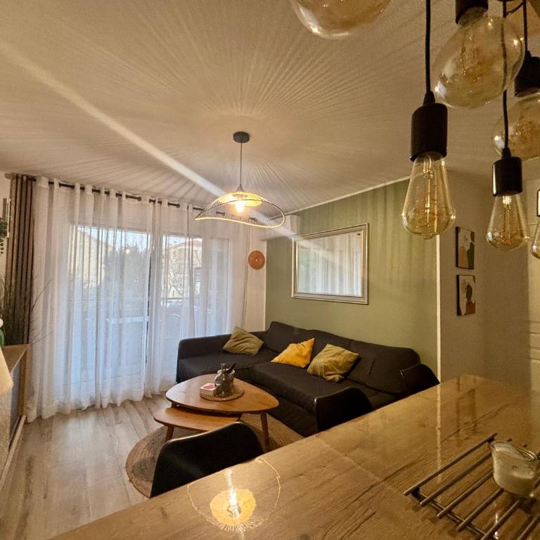 2-bedroom apartment with terrace and garage - Appartement 2 Chambres - 1