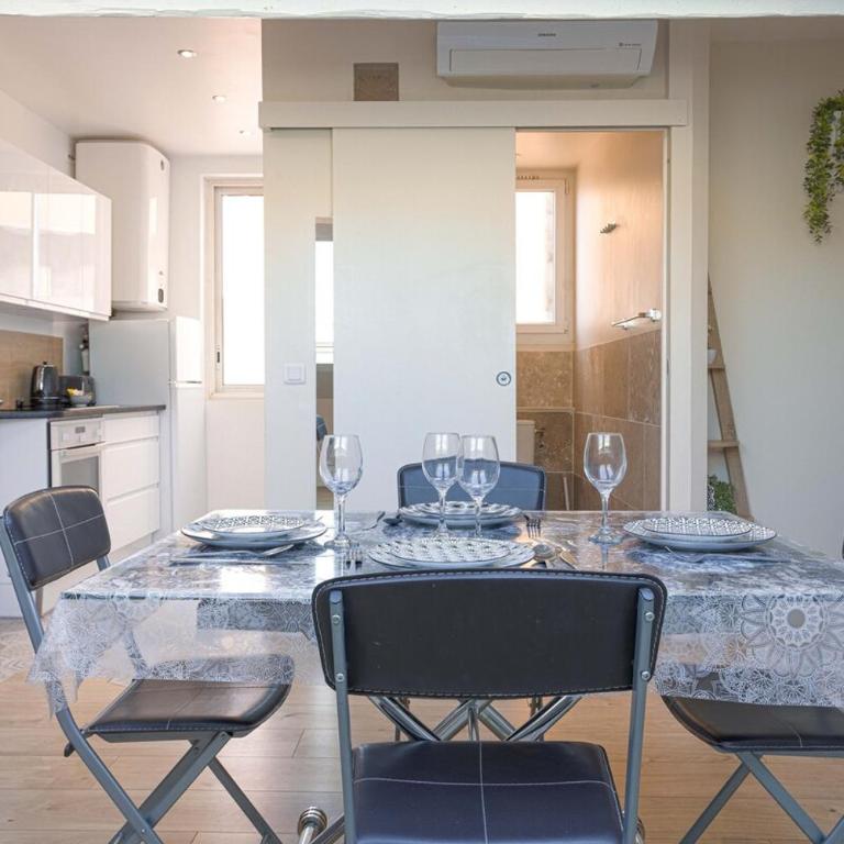 Bulle d'Azur - 10mn from Palais&Beaches, air conditioning, center - Appartement Standard 2 Chambres - 4