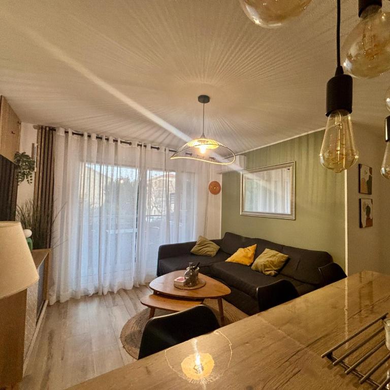 2-bedroom apartment with terrace and garage - Appartement 2 Chambres - 2
