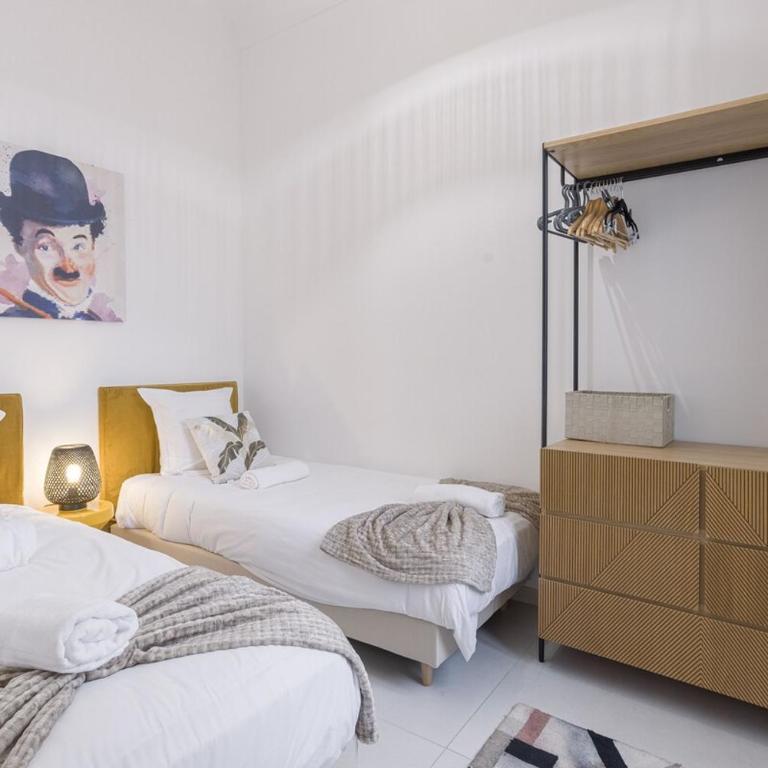 Josi - 2 chambres, central, 10mn du Palais&Plages, neuf, clim - Apartment - 4