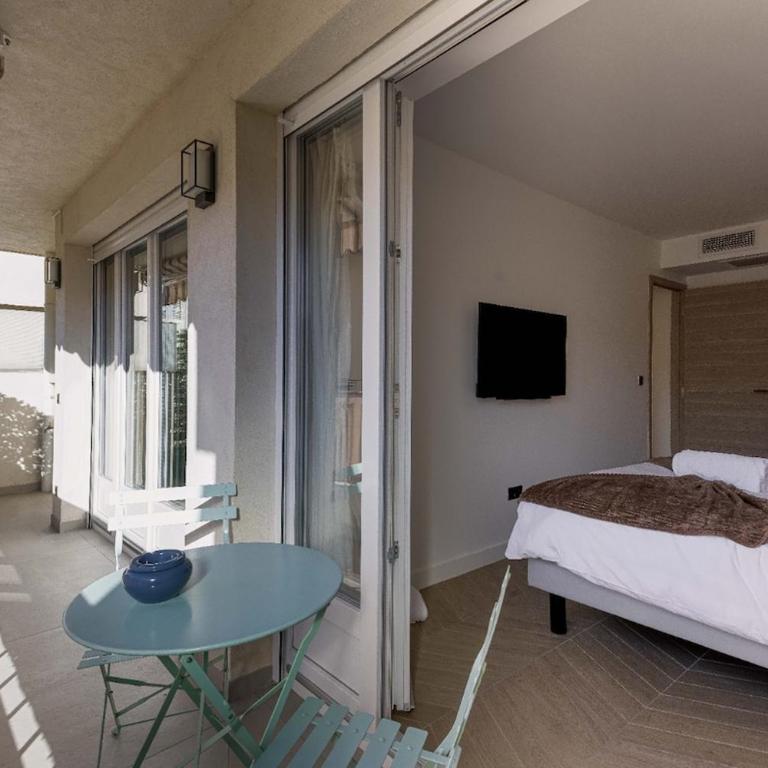 La Lorraine - Proche plage, 10m Palais, central, clim, moderne - Apartment - 27