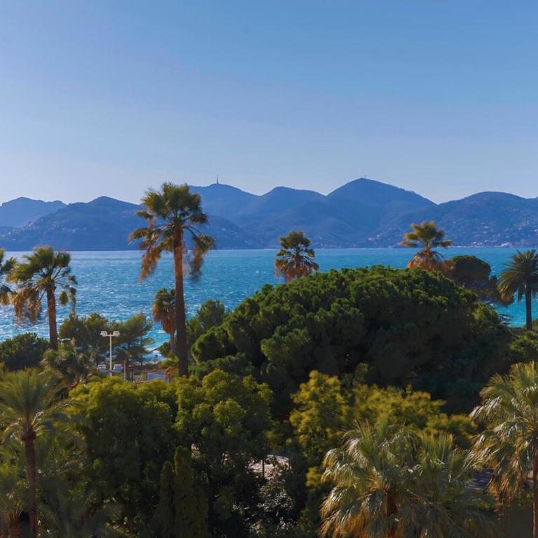 Lido Sea View, Congrès & Plage, clim, terrasse vue mer - Appartement - 15