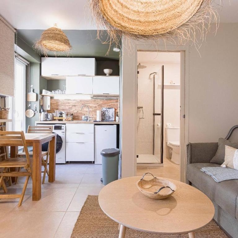 Kaméa - Palais & plage, clim, vieux Suquet, port - Appartement - 10