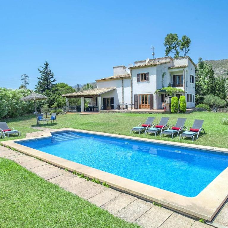 Villa Maina by Villa Plus - Villa - 1