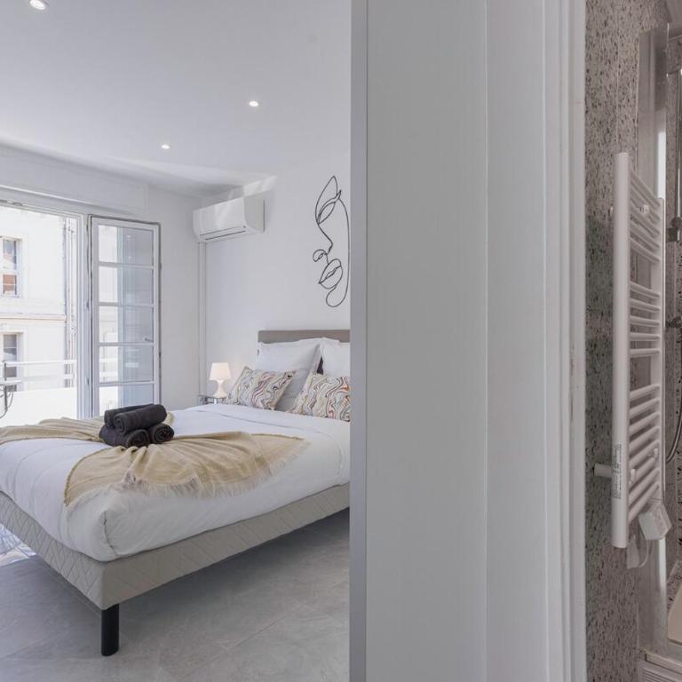 Cannes Molière - Palais, Plage, Balcon, Clim et Centre ville - Apartment - 17