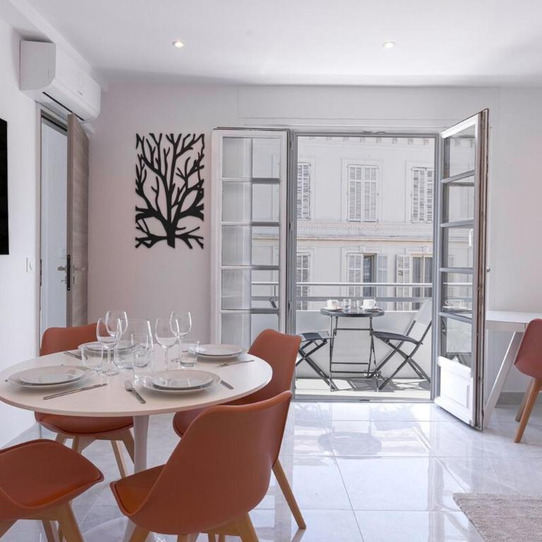 Cannes Molière - Palais, Plage, Balcon, Clim et Centre ville - Apartment - 16