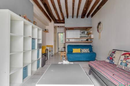 Faubourg Du Temple 2 - CI - Pleasant, light-filled Parisian studio - 2p - Appartement - 10