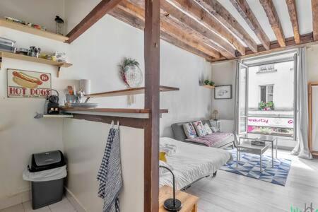 Faubourg Du Temple 2 - CI - Pleasant, light-filled Parisian studio - 2p - Appartement - 6