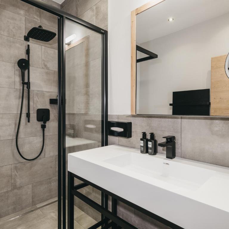 VAYA Nauders - Standardzimmer - 2