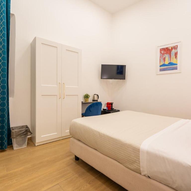 Blu Parthenope Suites - Deluxe Double Room - 17