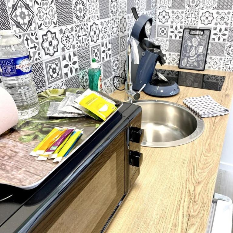 LeNova4 - Centre-ville - TV - WIFI - Appartement 1 Chambre - 10