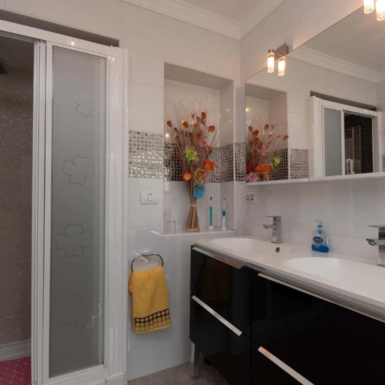 Villa Romantica Lovely 4 Bedroom Villa Private Heated Pool - Villa - 11