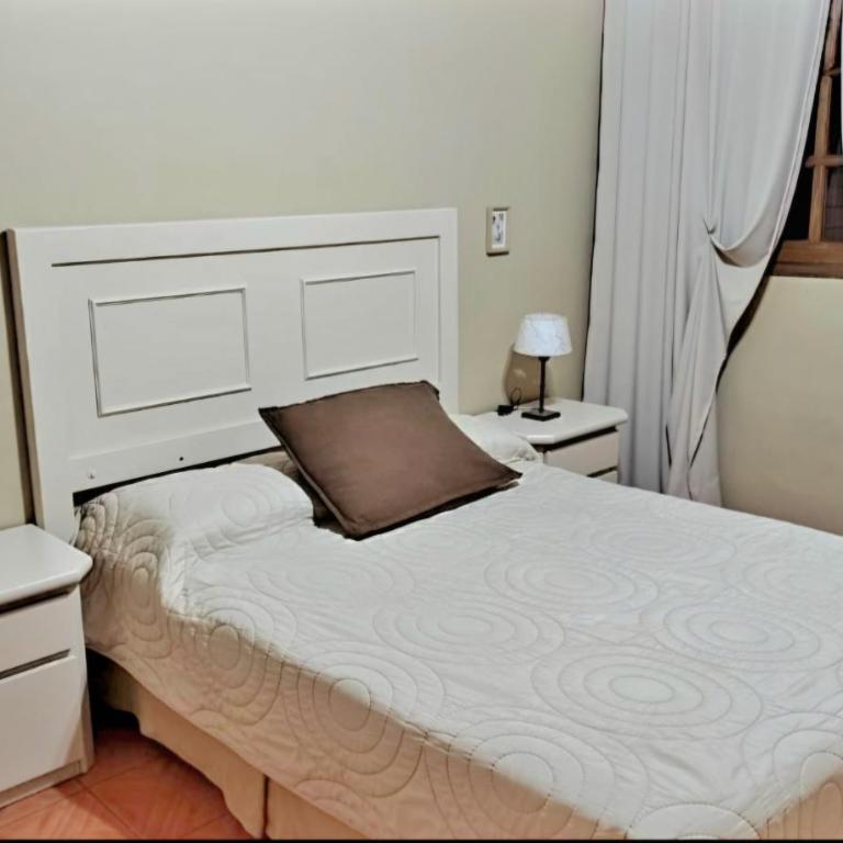 San Juan casa céntrica HERMOSA a solo 8 cuadras plaza principal - Two-Bedroom House - 5