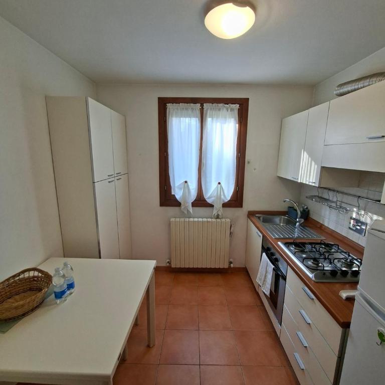 Sole - Appartamento con 1 Camera da Letto - 4