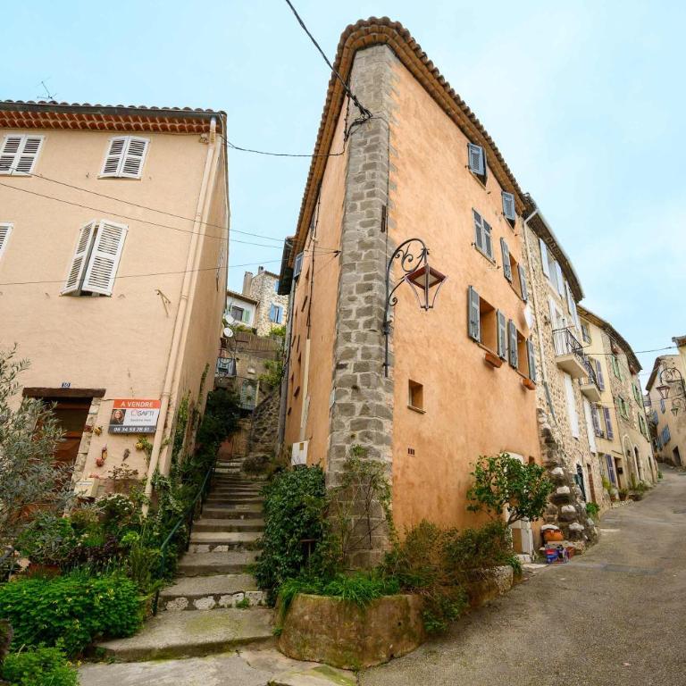 LX235 Lumineux T2 au cœur du village provençal, 4P - Appartement - 17