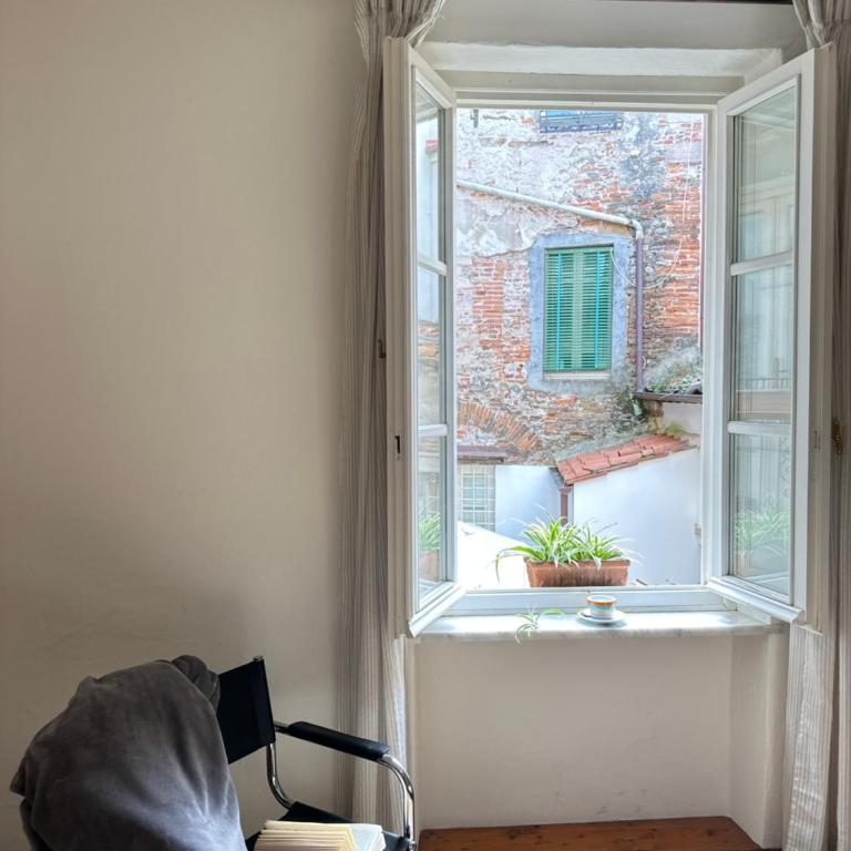 Smart Stay in the Heart of Lucca - Appartamento con 1 Camera da Letto - 2