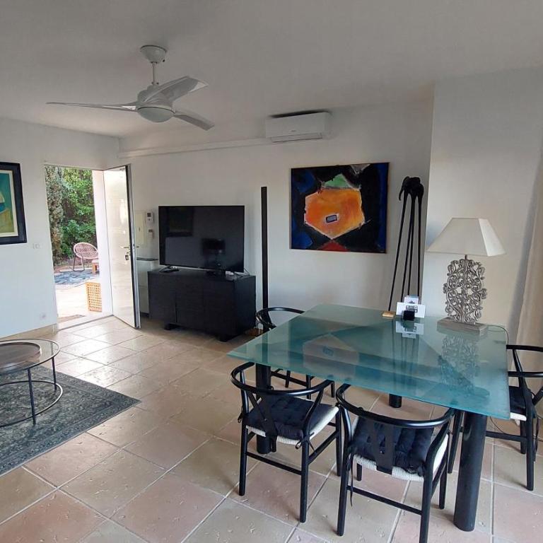 Appartement entier Vue sur PAYS D Aix - Appartement 1 Chambre - 3