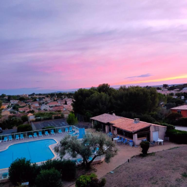 Agréable T2 lumineux avec vue dégagée et piscine - Appartement 1 Chambre - 17