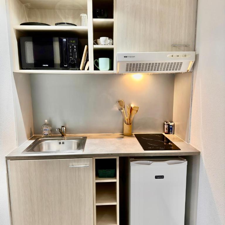 Le Petit Refuge - 2 Personnes - Parking souterrain - Studio - 3