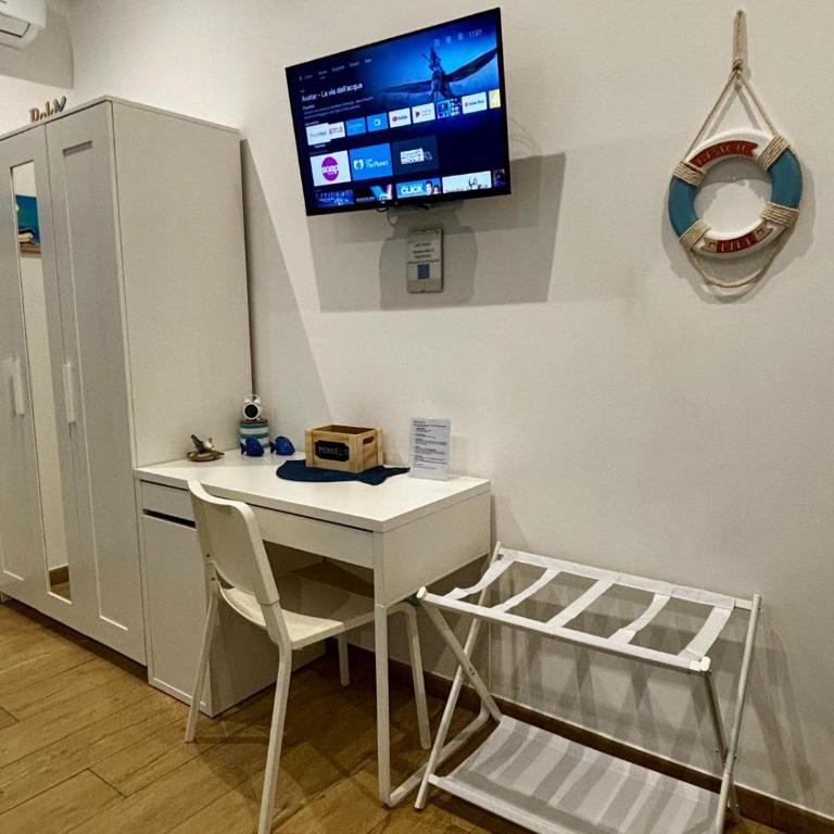 D'Aragona Guest House - Triple Room - 14