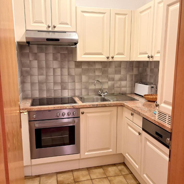 Appartementhaus Karantanien am Ossiacher See - Apartment mit 1 Schlafzimmer, Balkon und Seeblick - 6